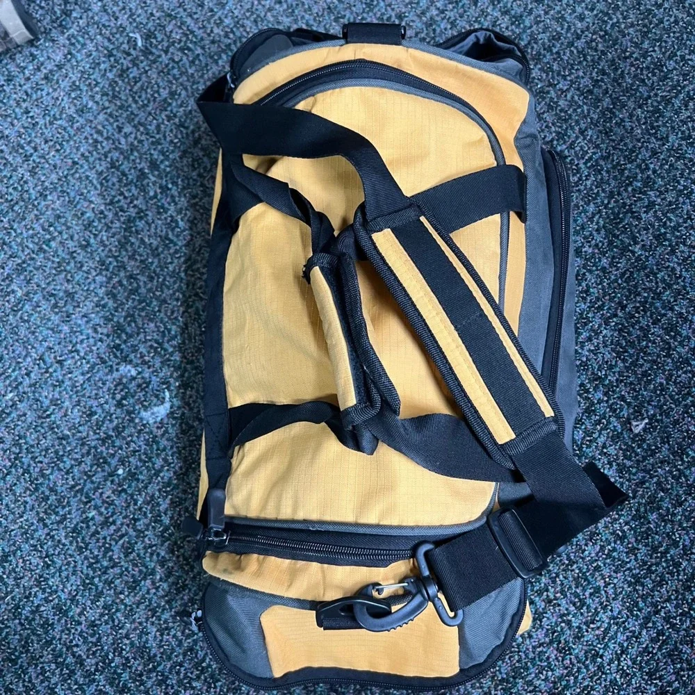 Eddie Bauer Yellow Ripstop Duffel Bag Travel Gym Weekend Carry On shoulder strap